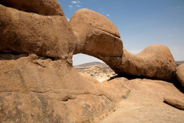Kel granit tepeler grubu, Spitzkopp, Namibya
