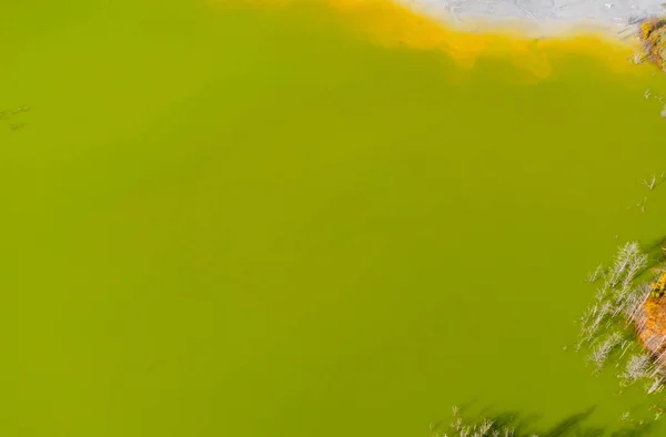 Vista Aérea Drone Enorme Lago Decantante Contexto Resíduos Verdes Uma — Fotografia de Stock