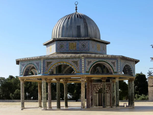 Azulejos Coloridos Mosaico Padrões Árabes Antigos Cúpula Rocha Monte Templo — Fotografia de Stock