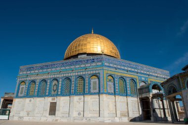 Kaya Kubbesi, Tapınak Dağı, El Aksa Camisi, Kudüs, İsrail. Burası Hamas, Filistinliler ve İsrail kuvvetleri arasında bir çatışma.