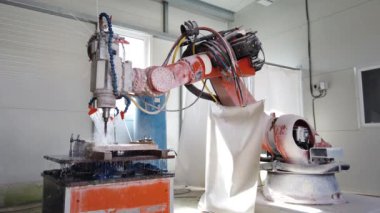 3D robot değirmeni ve heykel taşı
