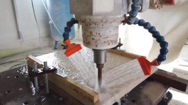 Üç boyutlu robotik yardım değirmenciliği taş heykel