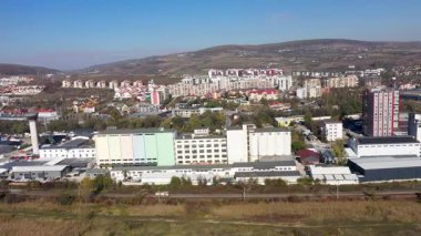  Endüstriyel bölge ve teknoloji parkı binalarının havadan görüntüsü