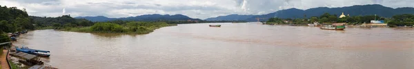 Confluencia Los Ríos Ruak Mekong Frontera Myanmar Tailandia Laos Desde —  Fotos de Stock