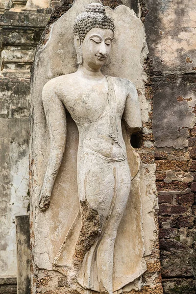 Satchanalai Tayland Wat Phra Rattana Mahathat Buda Duruyor — Stok fotoğraf