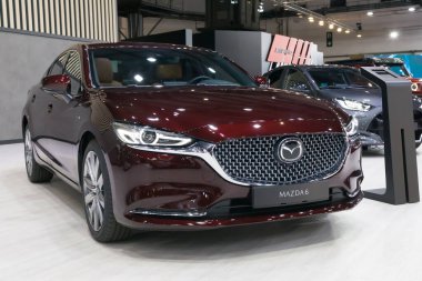 Barselona, İspanya - 14 Mayıs 2023: Mazda 6, İspanya 'nın Barcelona şehrinde sergilenmektedir..