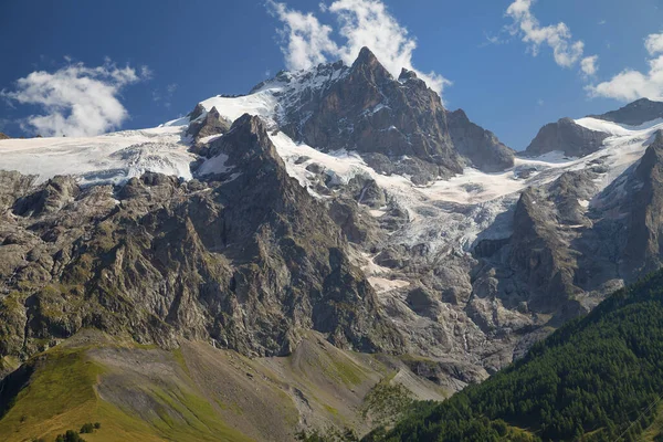 La Meije Massif, Ecrins Ulusal Parkı, Fransa.