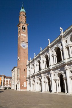 İtalya, Vicenza 'daki Bissara Kulesi.