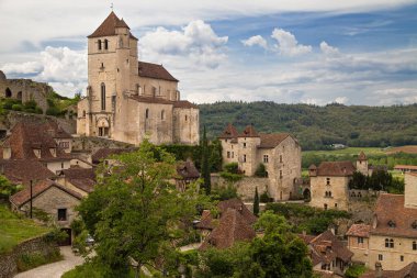 Saint-Cirq-Lapopie Köyü, Occitania, Fransa.