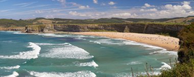 İspanya, Cantabria 'daki Langre Sahili Panoraması.
