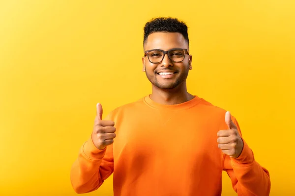 Smiling Young 20S Arab Man Cheerful Excited Showing Thumbs Concept — Stock Photo, Image