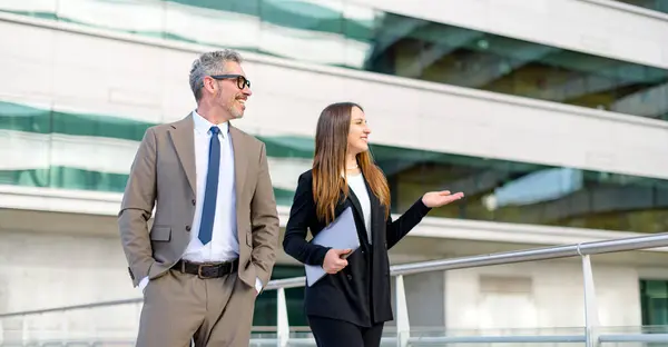 Two Professionals Senior Man Young Woman Business Attire Captured Cheerful — Stock Photo, Image