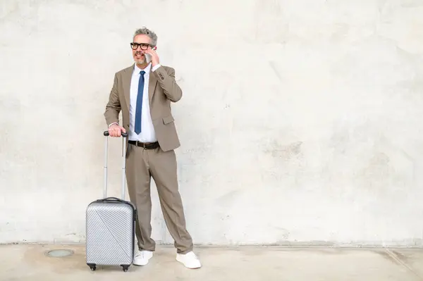 Happy Senior Businessman Converses His Mobile Phone While Standing His — Stock Photo, Image