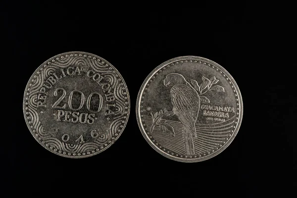 200 Монет Песо — стокове фото
