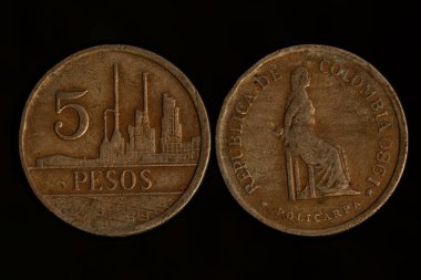 Eski Kolombiya 5 pesosu