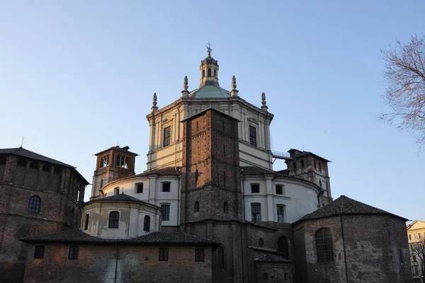Bazilika San Lorenza Maggiore Římský Katolický Kostel Miláně Čtvrti Lombardie — Stock fotografie