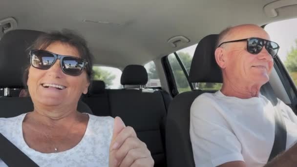 Cheerful Old Man Happy Woman Dancing Singing Together While Driving — Stock Video