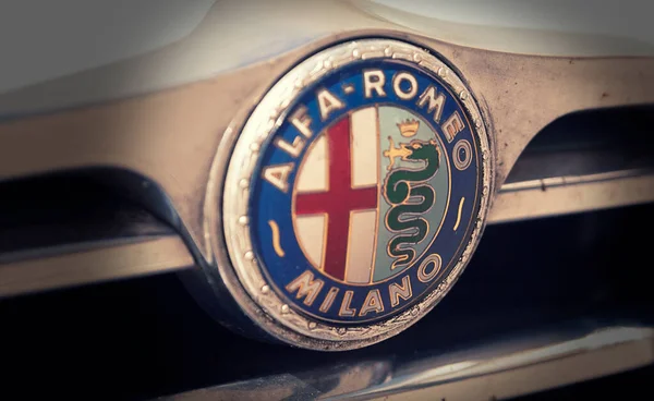 Alfa Romeo Классический Логотип Значок Крупным Планом — стоковое фото