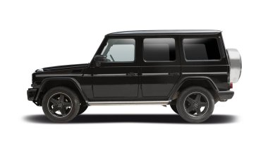 Mercedes-Benz G sınıfı SUV arabası, beyaz arka planda izole edilmiş.