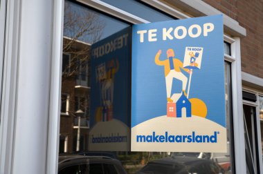 Amsterdam 'daki Billboard Makelaarsland Hollanda 23-3-2022