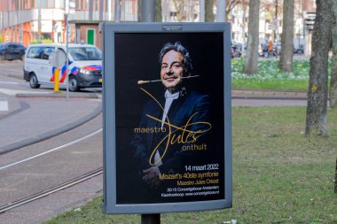 Billboard Maestro Jules Onthult Amsterdam 'da Hollanda 14-3-2022