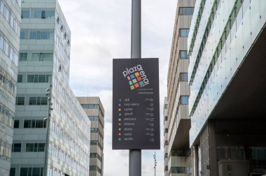 Amsterdam 'daki Goral Şirketi Kamyonu Hollanda 23-11-2022