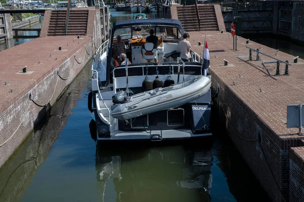 Csónak Sluice Kapunál Muidenben Hollandiában 2022 — Stock Fotó