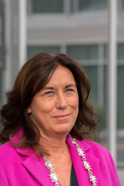 Hester Van Buren 'i Amsterdam' daki Sibos 2022 Konferansında Kapat Hollanda 10-10-2022