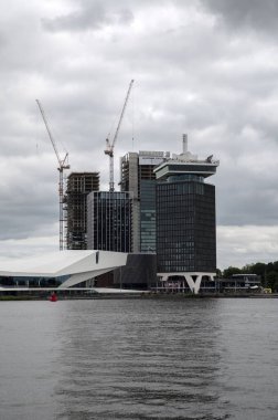 Amsterdam 'daki Göz Filmi Binası Çevresindeki Yapılar Hollanda 22-7-2022