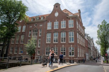 Amsterdam Raamgracht Kanalı 'ndaki tarihi bina Hollanda 21-6-2022