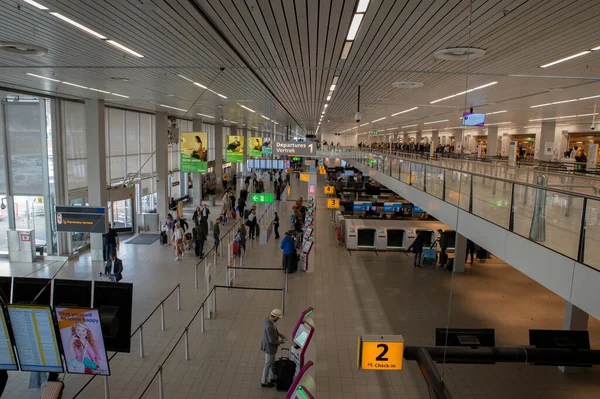 Hall Departures Schiphol Airport Netherlands 2022 — Stock Photo, Image