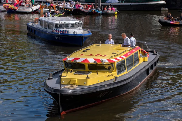 Handhaving Barco Waterpieper Desfile Canal Gaypride Com Barcos Amsterdã Holanda — Fotografia de Stock