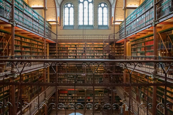 アムステルダム国立美術館の歴史図書館 オランダ6 2022 — ストック写真