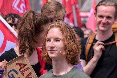 Amsterdam 'daki Öğrenci Gösterisinde Protestocu 11-6-2022