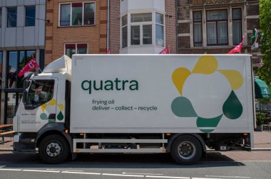 Amsterdam 'daki Quatra Şirketi Kamyonu Hollanda 9-6-2022