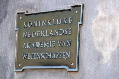 Amsterdam 'daki Koninklijke Nederlandse Akademisi Van Wetenschappen Binası 23-6-2022