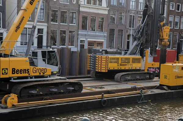 stock image Renovations At The Herengracht Canal At Amsterdam The Netherlands 8-2-2022