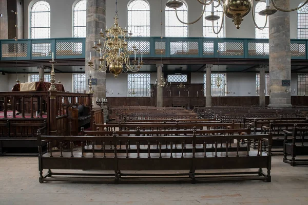 Fila Bancos Sinagoga Portuguesa Amsterdã Países Baixos 2022 — Fotografia de Stock