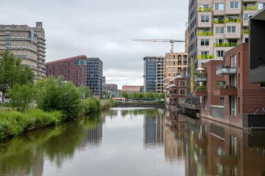 Amsterdam 'daki Lex Van Deldenbrug Köprüsünden Görüntü Hollanda 11-7-2022