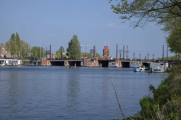 Widok Most Berlagebrug Amsterdamie Holandia 2022 — Zdjęcie stockowe