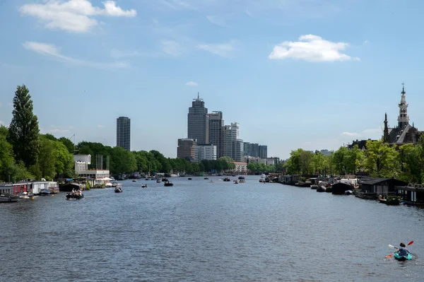 Widok Mostu Nieuwe Amstelbrug Amstelriver Amsterdam Holandia 2022 — Zdjęcie stockowe