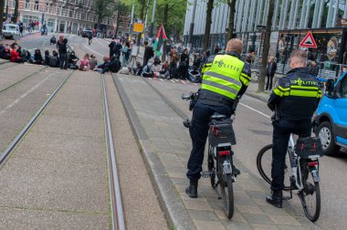 Hollanda 13-6-2024 Amsterdam 'da Özgür Filistin Protestocuları Yolu