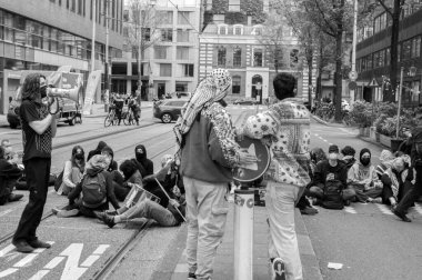 Hollanda 13-6-2024 Amsterdam 'da Özgür Filistin Protestocuları Yolu