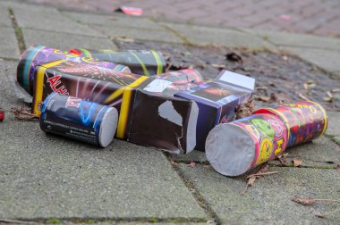 Amsterdam 'daki Havai fişeklerden Düşük Açı Görünümü Hollanda 1-1-2023