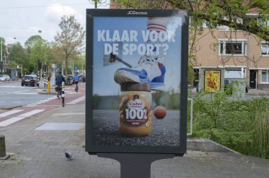 Amsterdam 'da Fıstık Ezmesi İlan Panosu Hollanda 9-5-20214