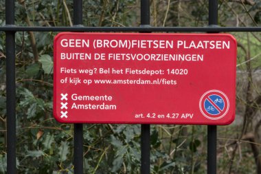 Amsterdam Billboard Şehri 25-1-2023 Amsterdam 'ın bu kapısına araç yerleştirmek yasaktır.