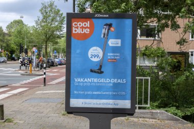 Amsterdam 'daki Billboard Coolblue Hollanda 22-5-2024