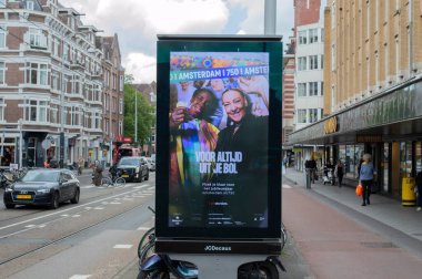 Billboard Gemeente Amsterdam 750 Yıl Amsterdam 8-7-2024 Hollanda