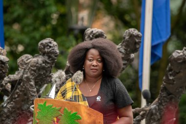 Linda Nooitmeer Amsterdam Keti Koti Festivali 'nde konuşma yapacak. Hollanda 1-7-2024