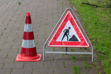 Uyarı İşareti Amsterdam 'da Devam Ediyor Hollanda 2-6-2024